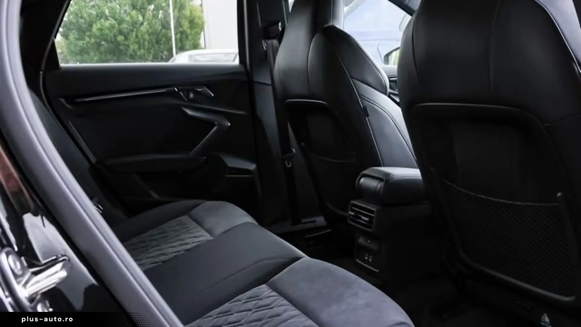 Audi RS3 Limousine SONOS Matrix LED