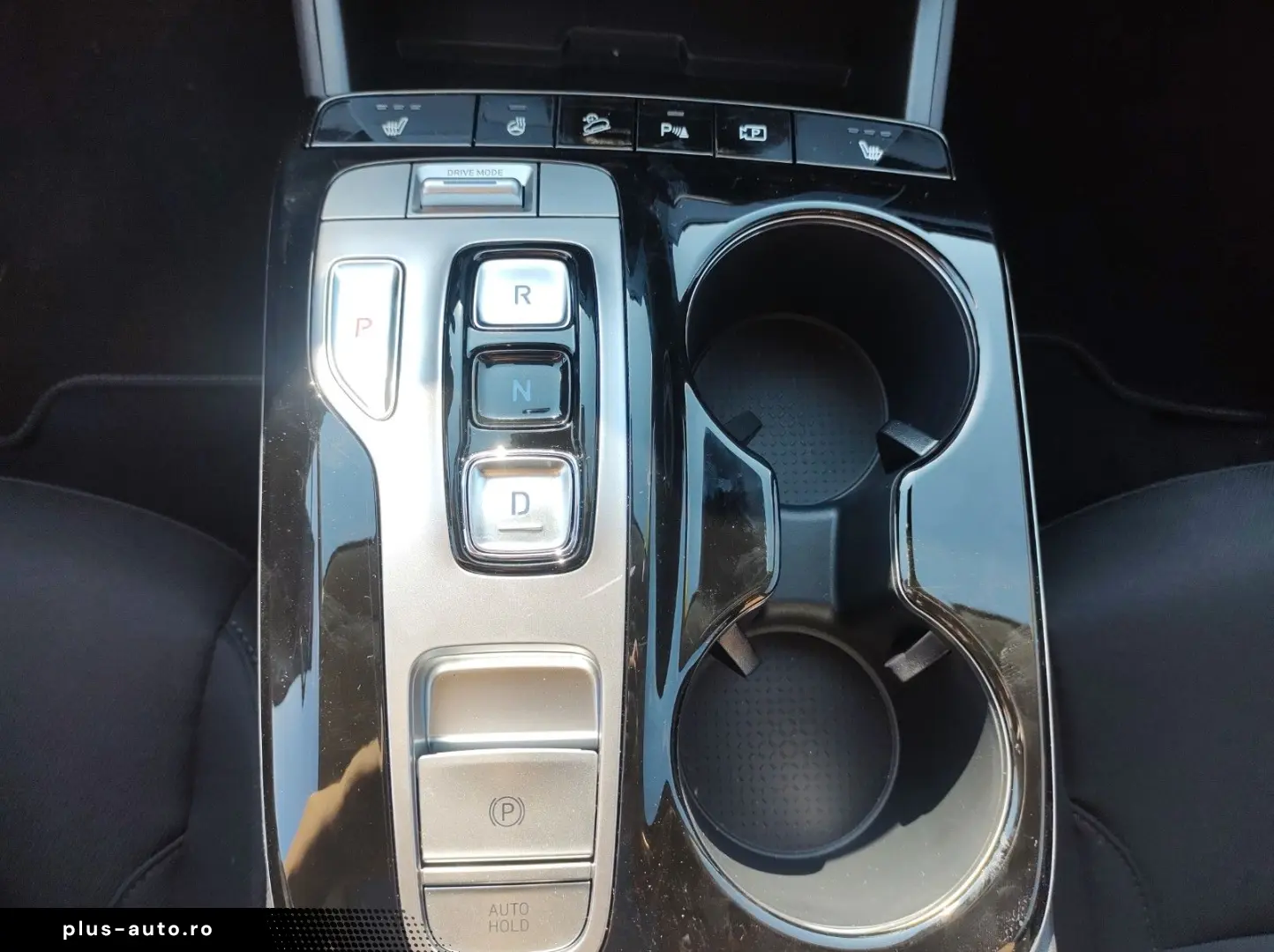 HYUNDAI Tucson 1.6 T-GDI Hybrid  230PS LED Pano SHZ Kam