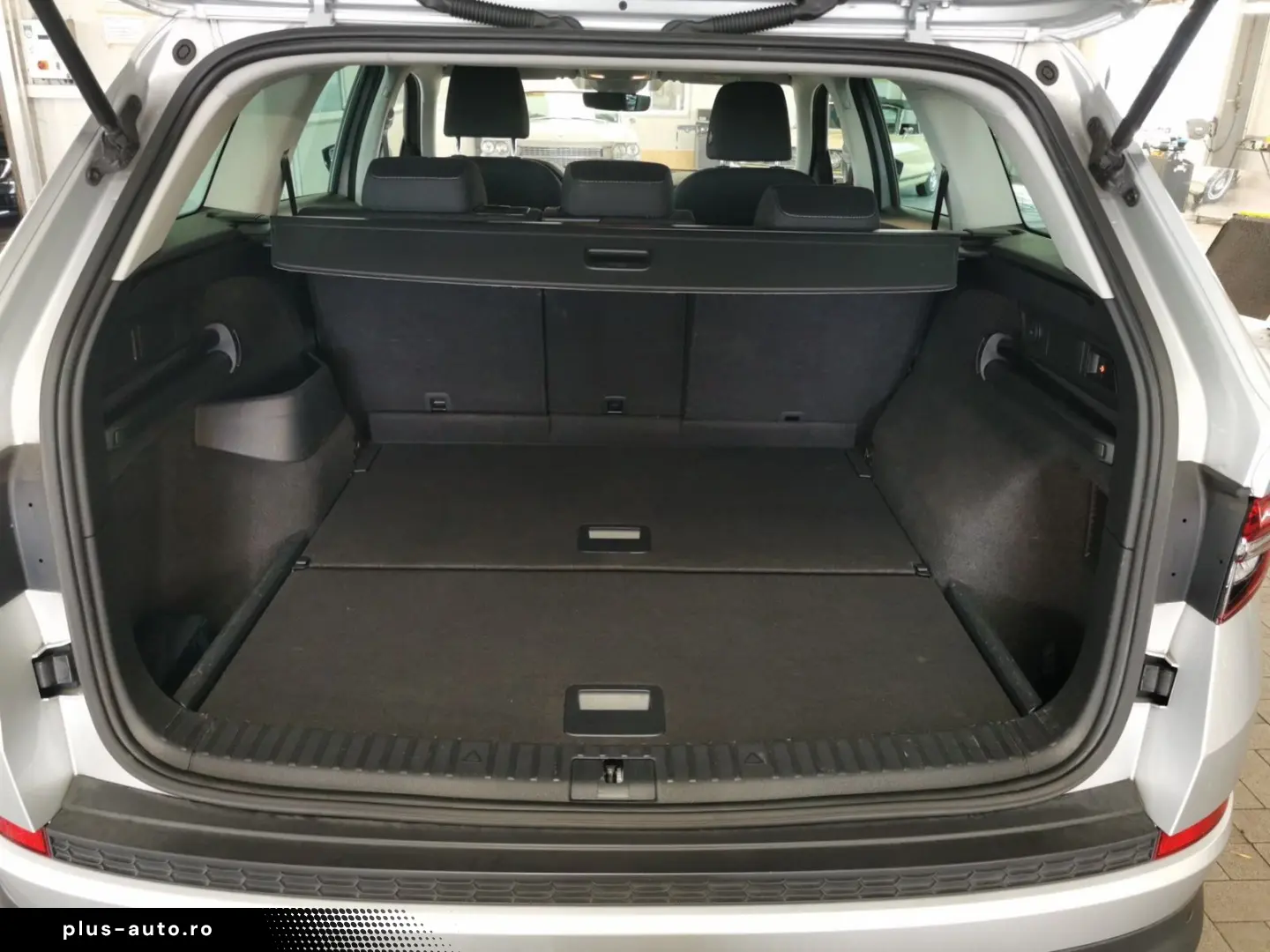 SKODA Kodiaq 2.0 TDI Ambition Navi LED SHZ ACC AHK LMR