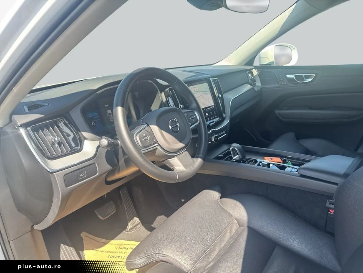 VOLVO XC60 B5 AWD Leder Pilot BLIS 19'' AH&hellip;