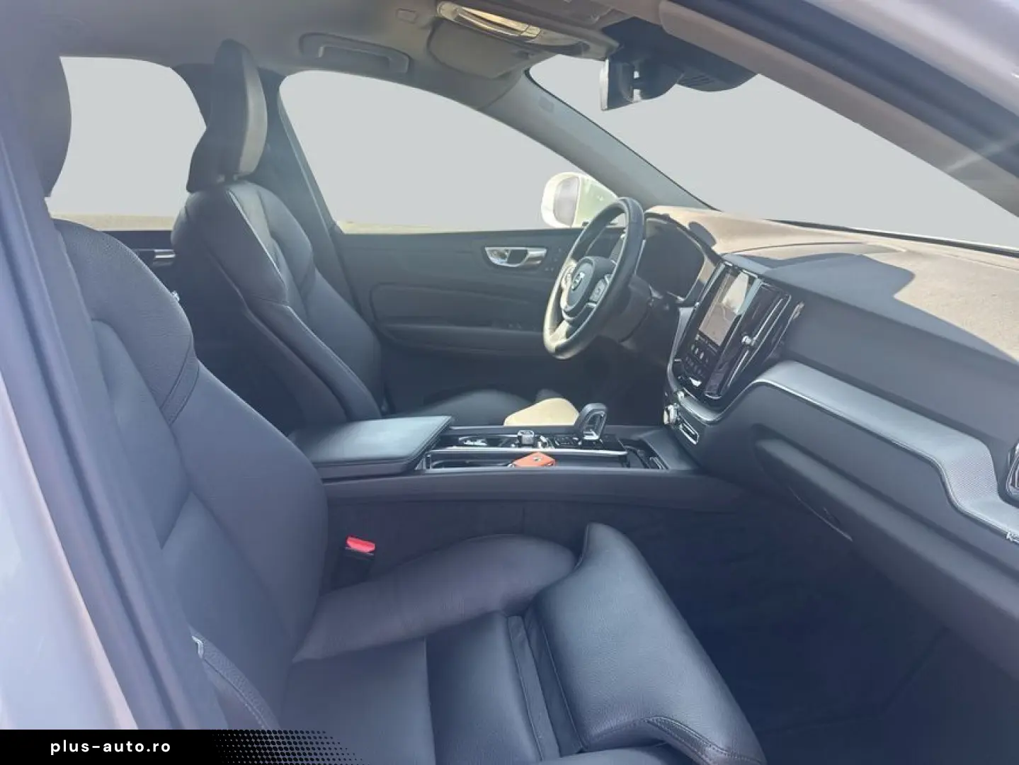 VOLVO XC60 B5 AWD Leder Pilot BLIS 19'' AH&hellip;
