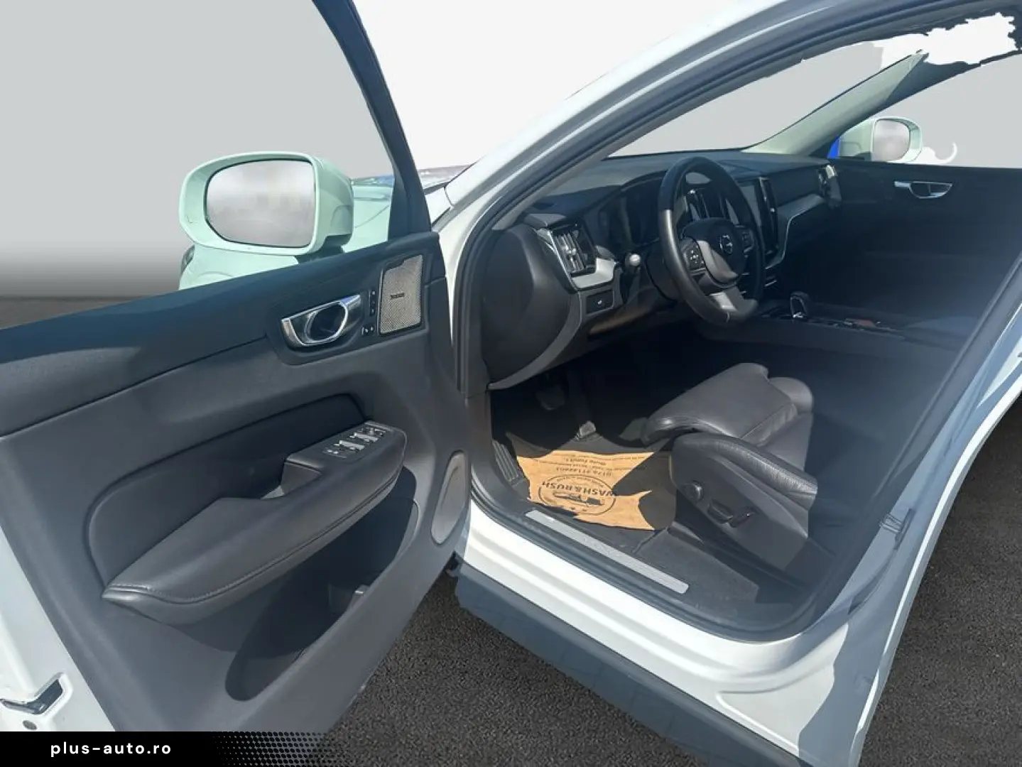 VOLVO XC60 B5 AWD Leder Pilot BLIS 19'' AH&hellip;