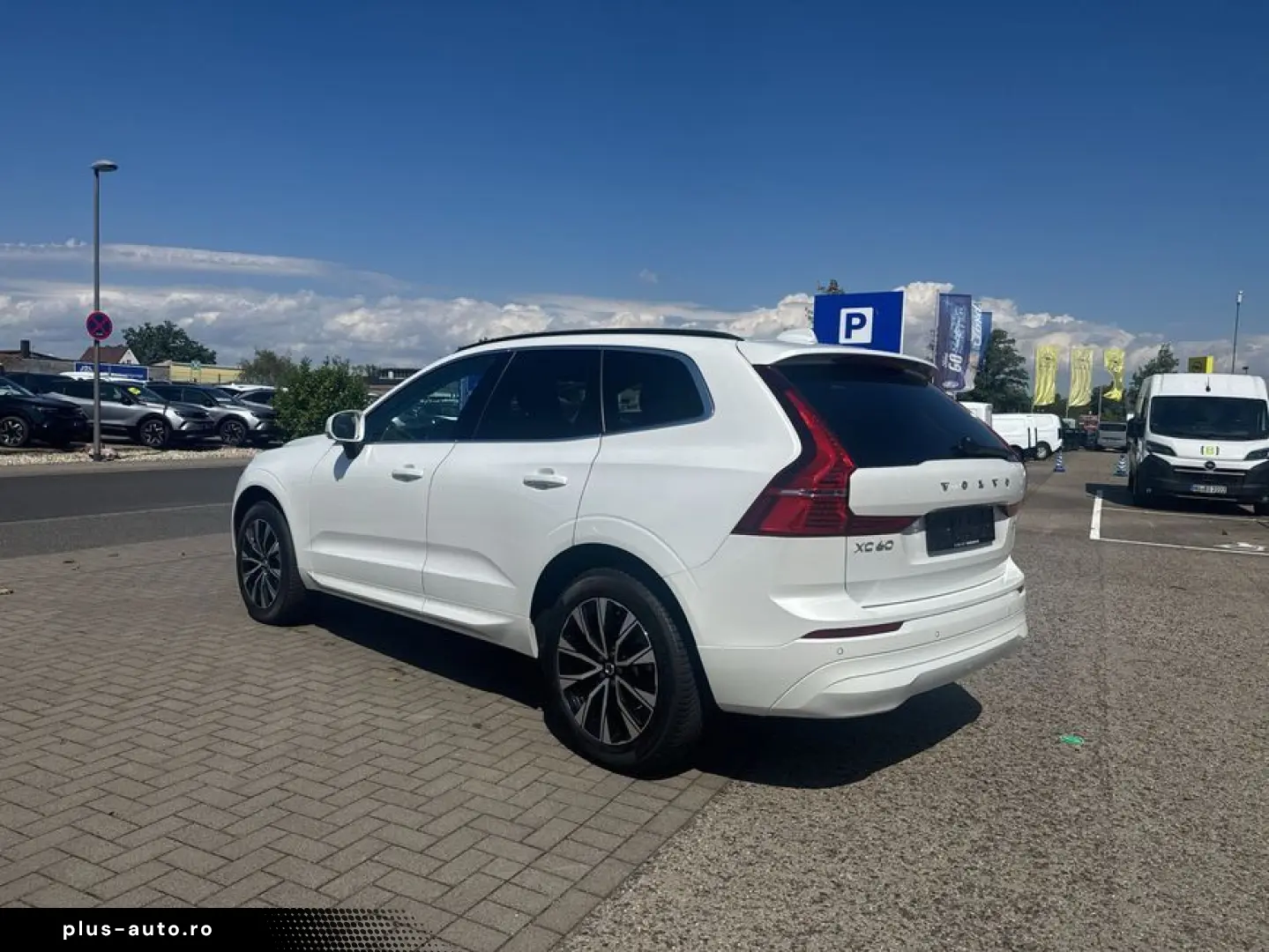 VOLVO XC60 B5 AWD Leder Pilot BLIS 19'' AH&hellip;