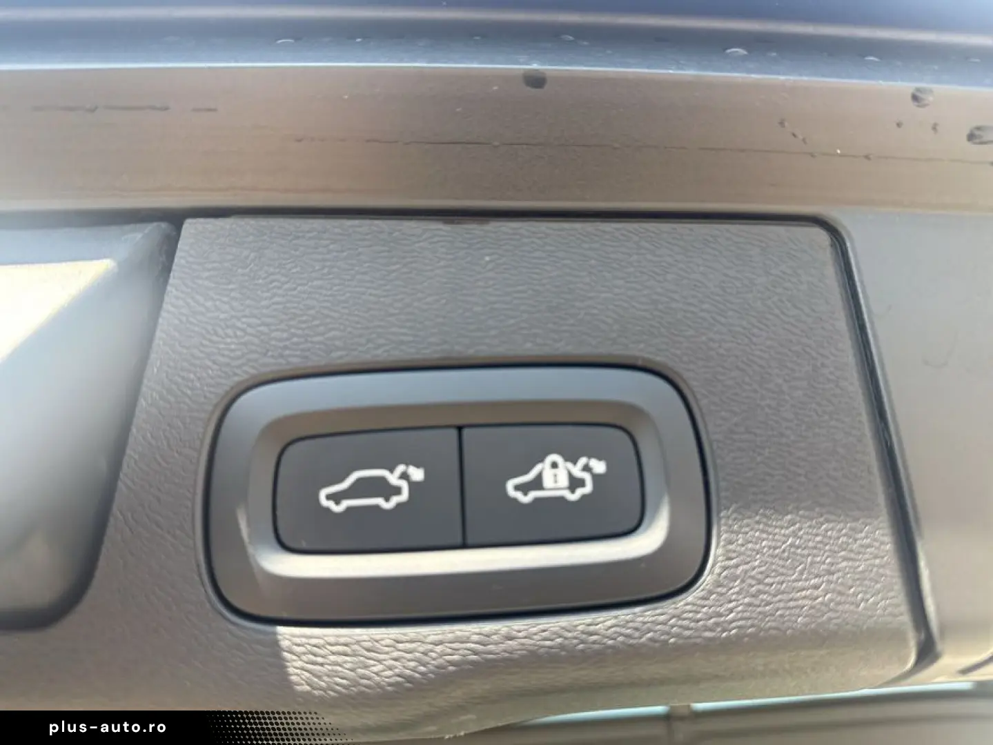 VOLVO XC60 B5 AWD Leder Pilot BLIS 19'' AH&hellip;
