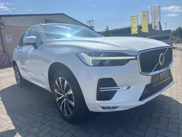 VOLVO XC60 B5 AWD Leder Pilot BLIS 19'' AH&hellip;