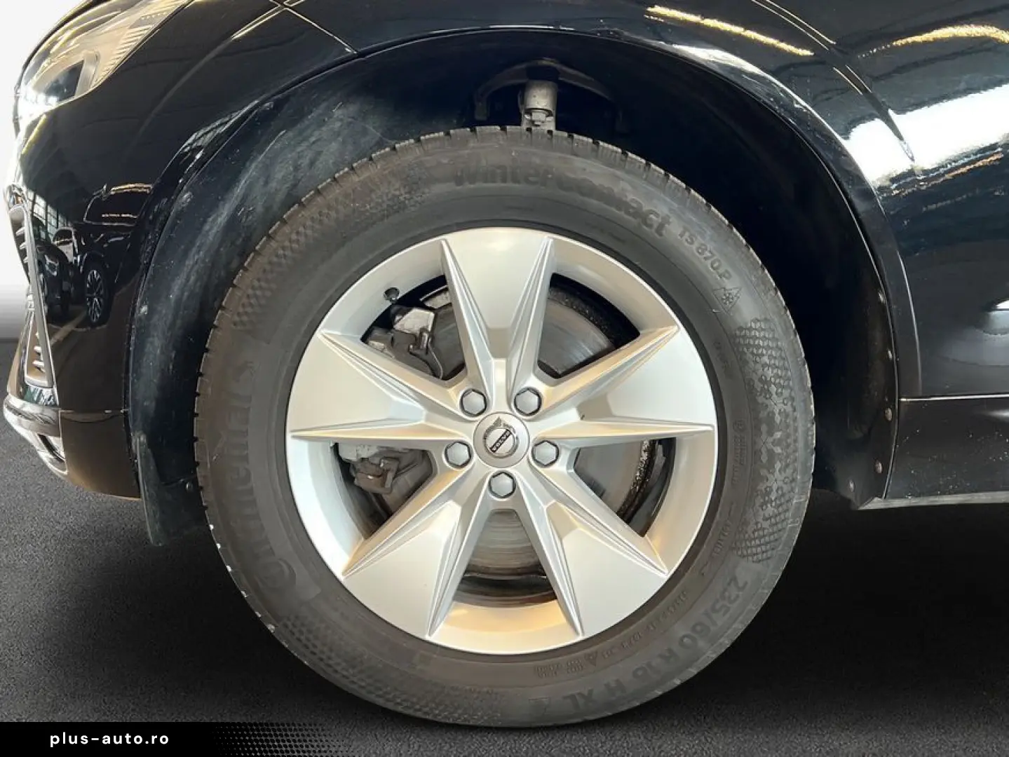 VOLVO XC60 B4 Aut BLIS PilotAssist Voll-LED Google-Map