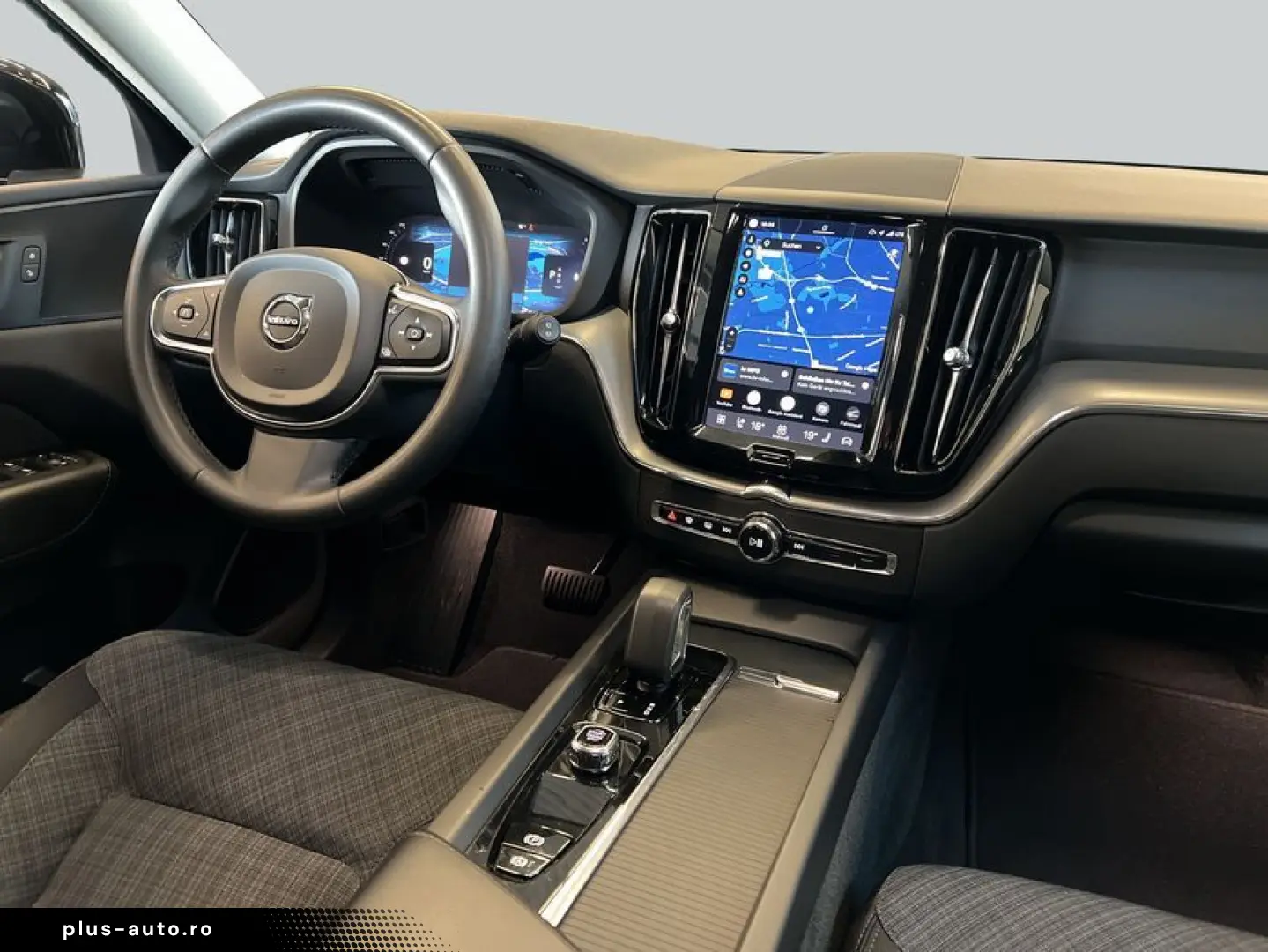 VOLVO XC60 B4 Aut BLIS PilotAssist Voll-LED Google-Map