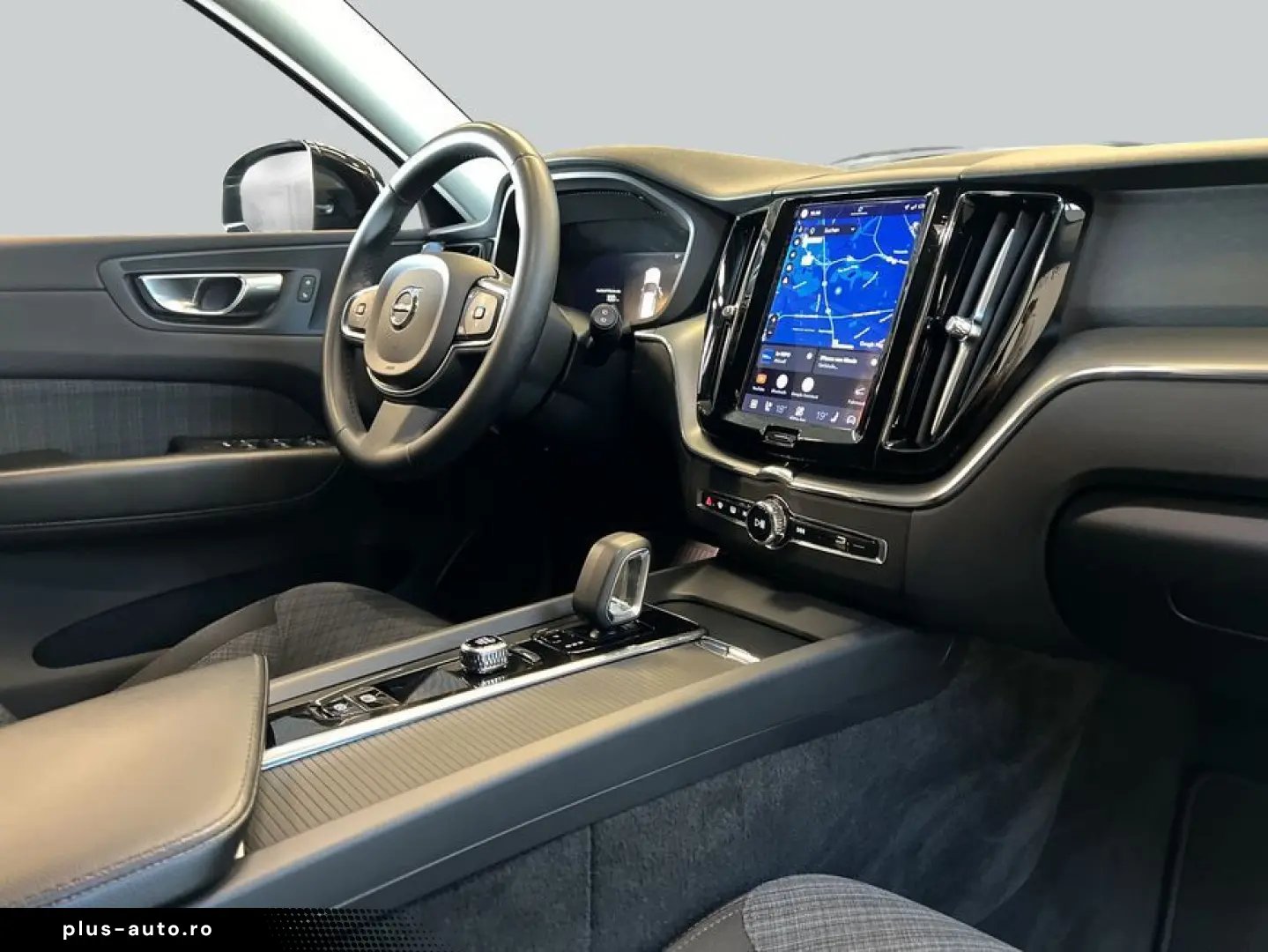 VOLVO XC60 B4 Aut BLIS PilotAssist Voll-LED Google-Map