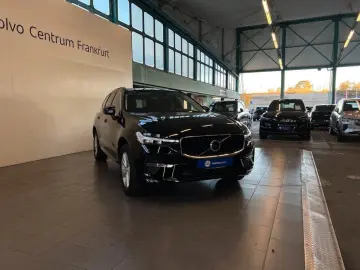 VOLVO XC60 B4 Aut BLIS PilotAssist Voll-LED Google-Map