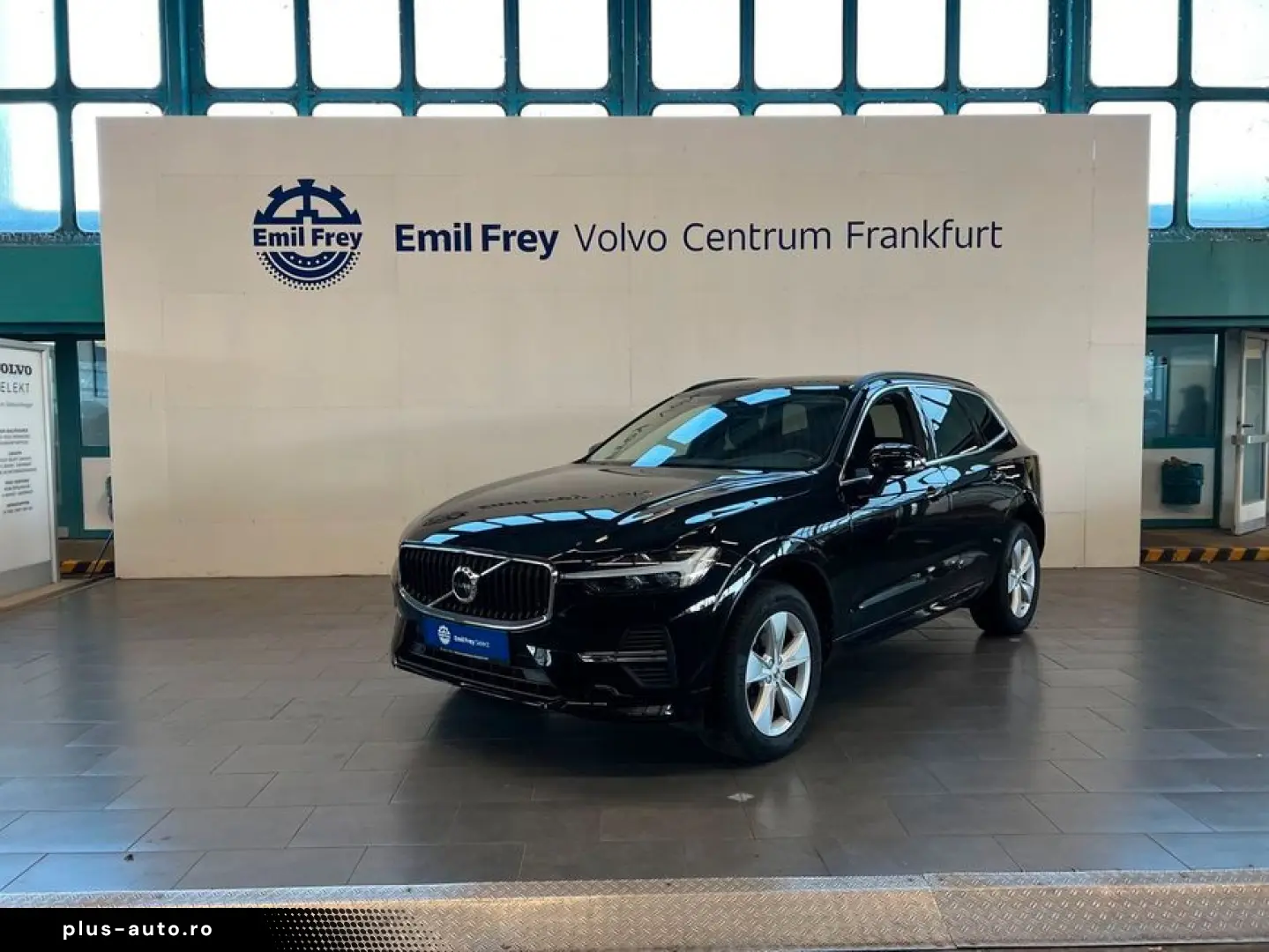 VOLVO XC60 B4 Aut BLIS PilotAssist Voll-LED Google-Map