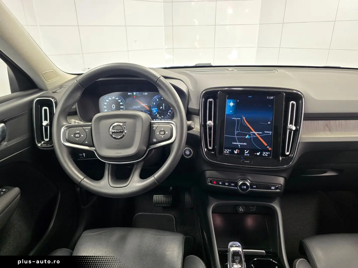 VOLVO XC40 Geartronic Inscription 2WD LED Navi Leder
