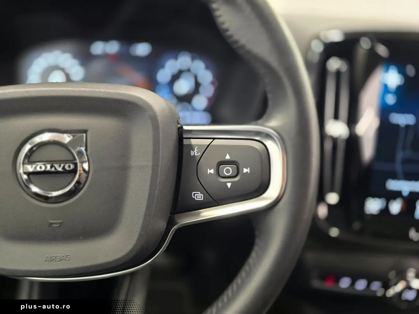 VOLVO XC40 Geartronic Inscription 2WD LED Navi Leder