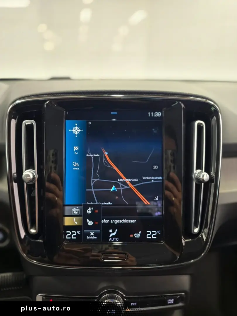 VOLVO XC40 Geartronic Inscription 2WD LED Navi Leder