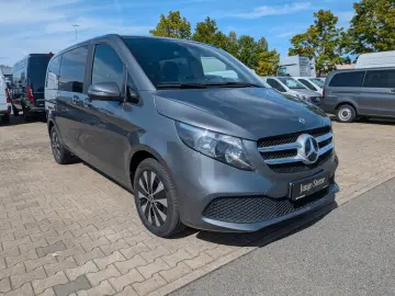 MERCEDES-BENZ V 220 d 8 locuri