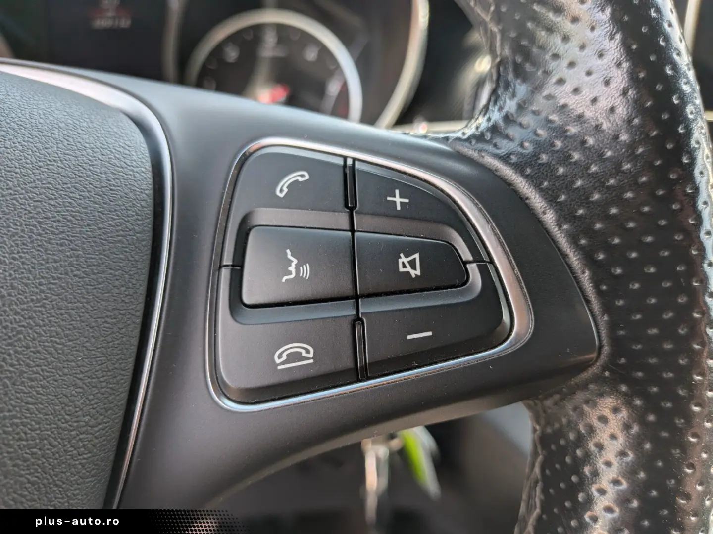 MERCEDES-BENZ V 220 d 8 locuri