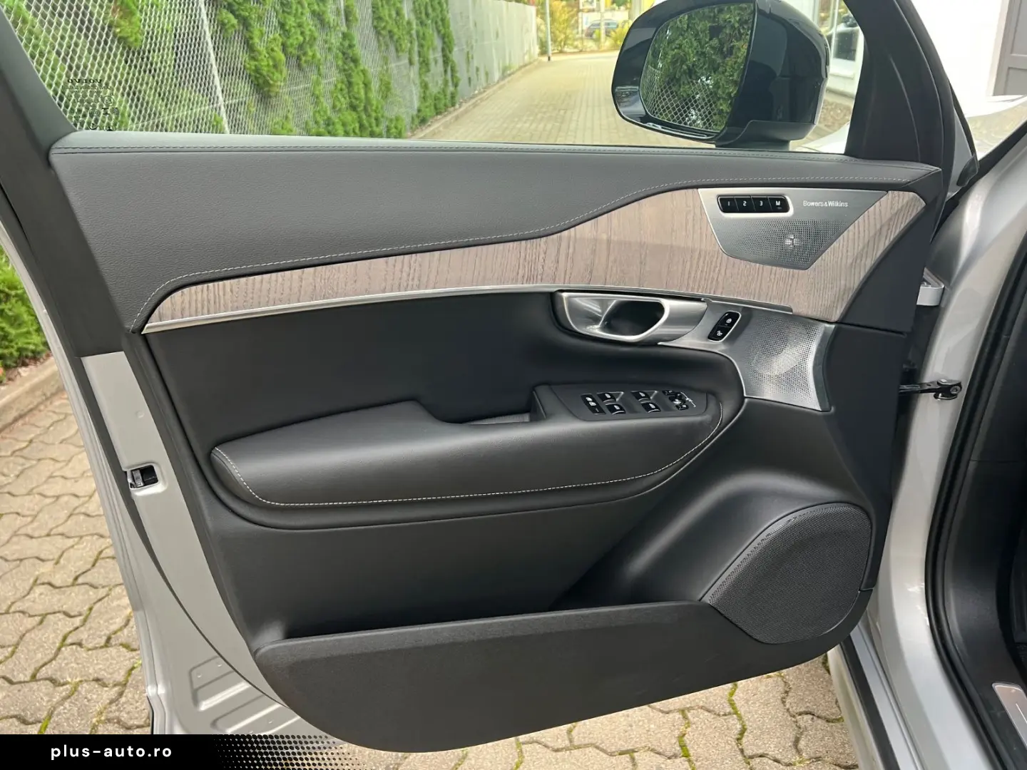 VOLVO XC90 Recharge T8 AWD Ultimate Dark