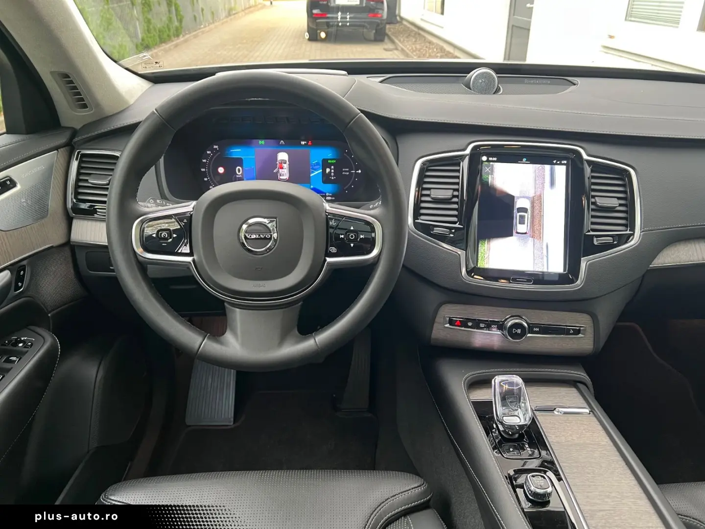 VOLVO XC90 Recharge T8 AWD Ultimate Dark