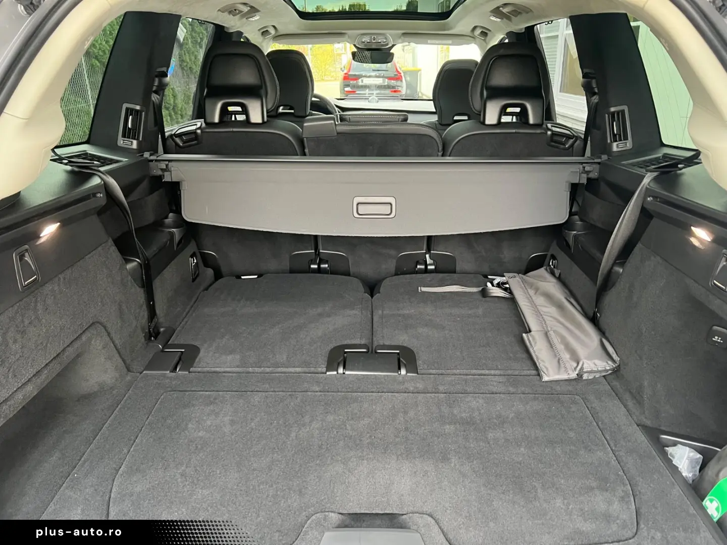 VOLVO XC90 Recharge T8 AWD Ultimate Dark
