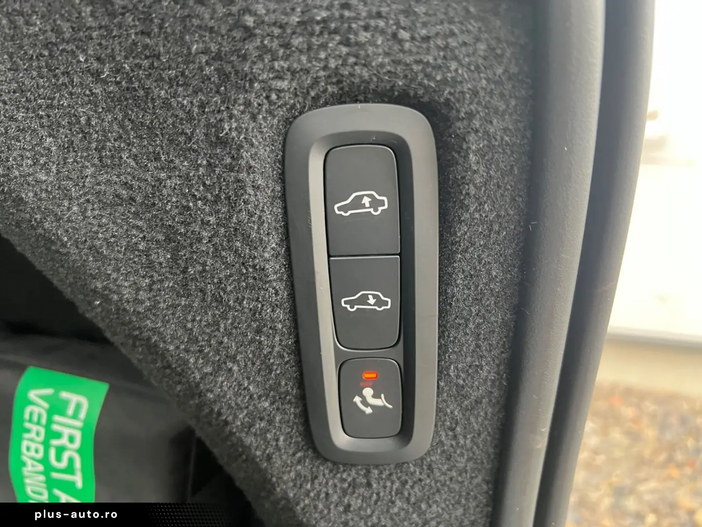 VOLVO XC90 Recharge T8 AWD Ultimate Dark