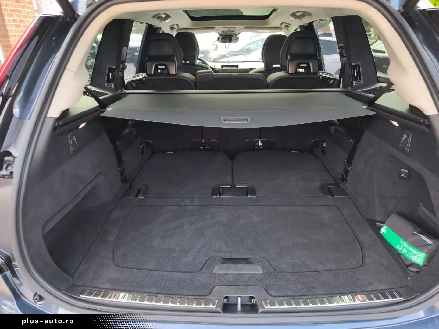 VOLVO XC90 T8 Ultra Bright Recharge Plug-In AWD 7-Sitz