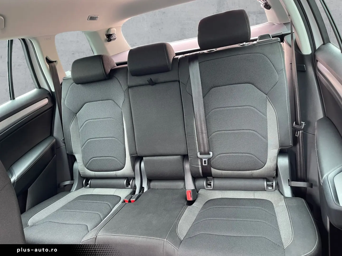 SKODA Kodiaq 1.5TSI AMBITION LED APP RFK GRA DAB 7S