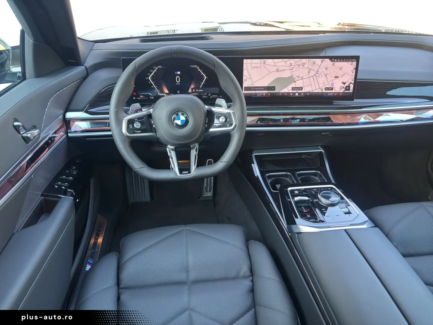 BMW 740d xDrive M Sport TV Executive Lounge