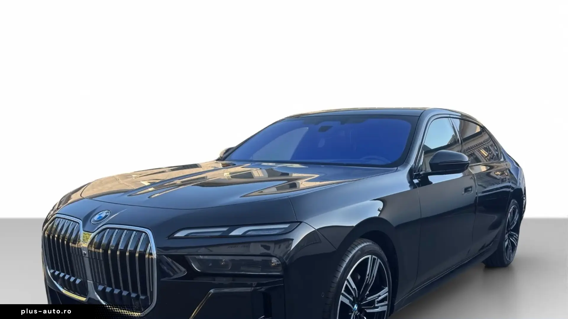 BMW 740d xDrive M Sport TV Executive Lounge