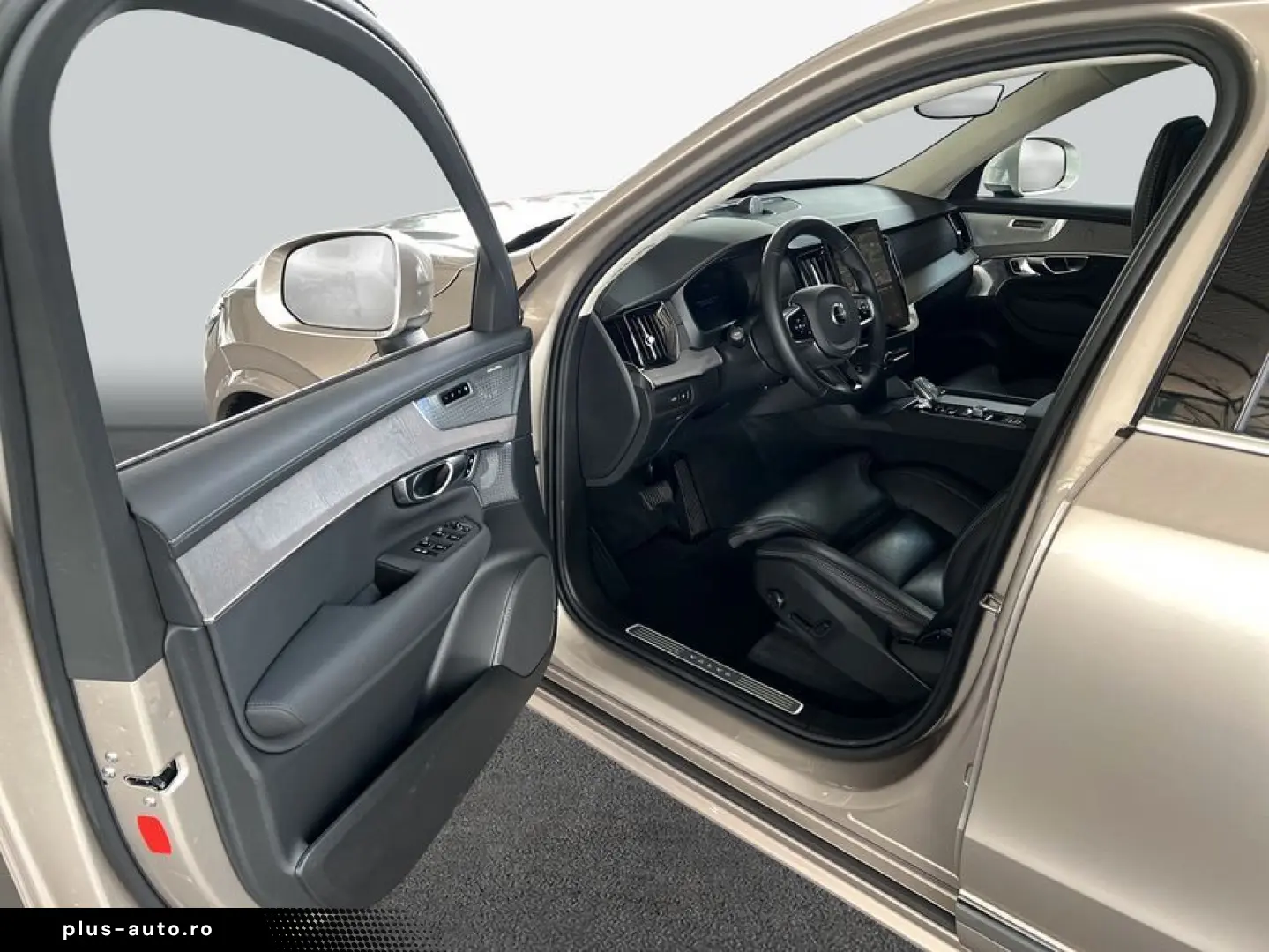 VOLVO XC90 T8 AWD Ultra-Bright Neues-Modell Luftfahrwe