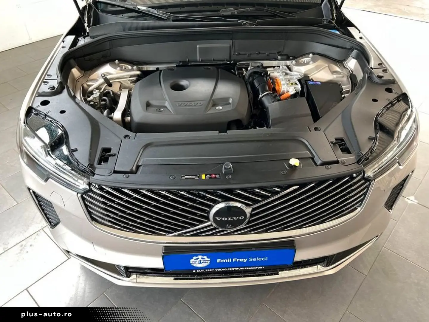 VOLVO XC90 T8 AWD Ultra-Bright Neues-Modell Luftfahrwe