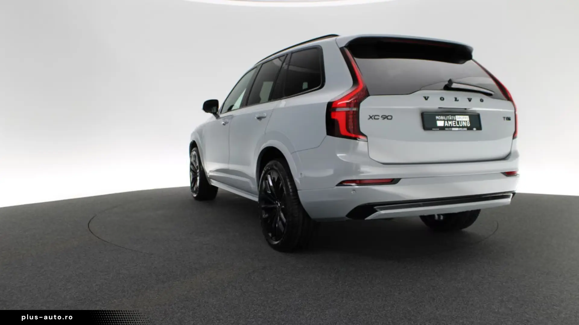 Volvo XC90 T8 Plus Black Edition Recharge Plug-IN