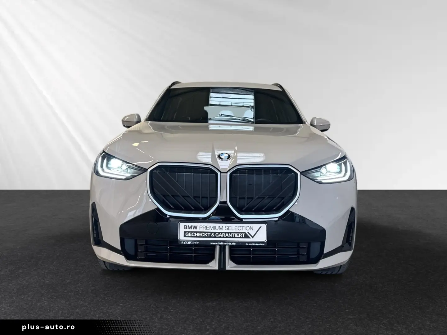 BMW X3 30e xDrive  Dune Grey  M Sport AHK DA