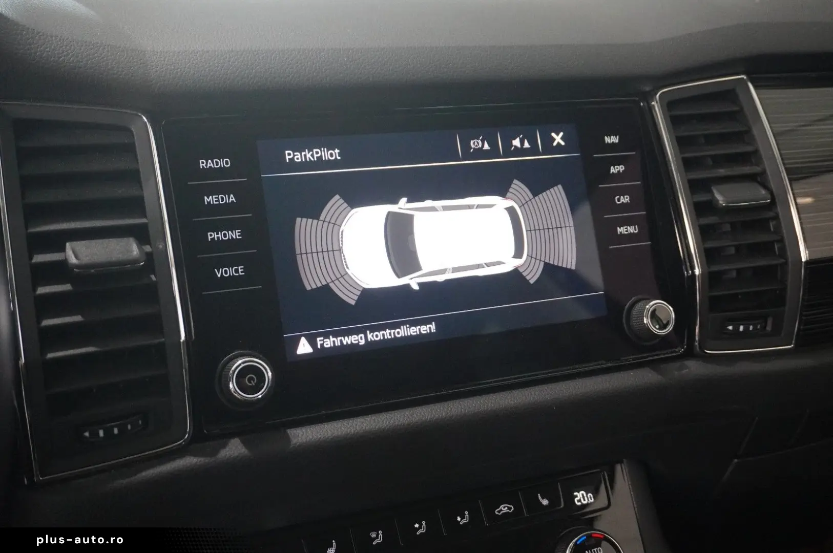 SKODA Kodiaq 2.0 TDI STYLE 4X4 DSG NAVI LED SHZ SPORT