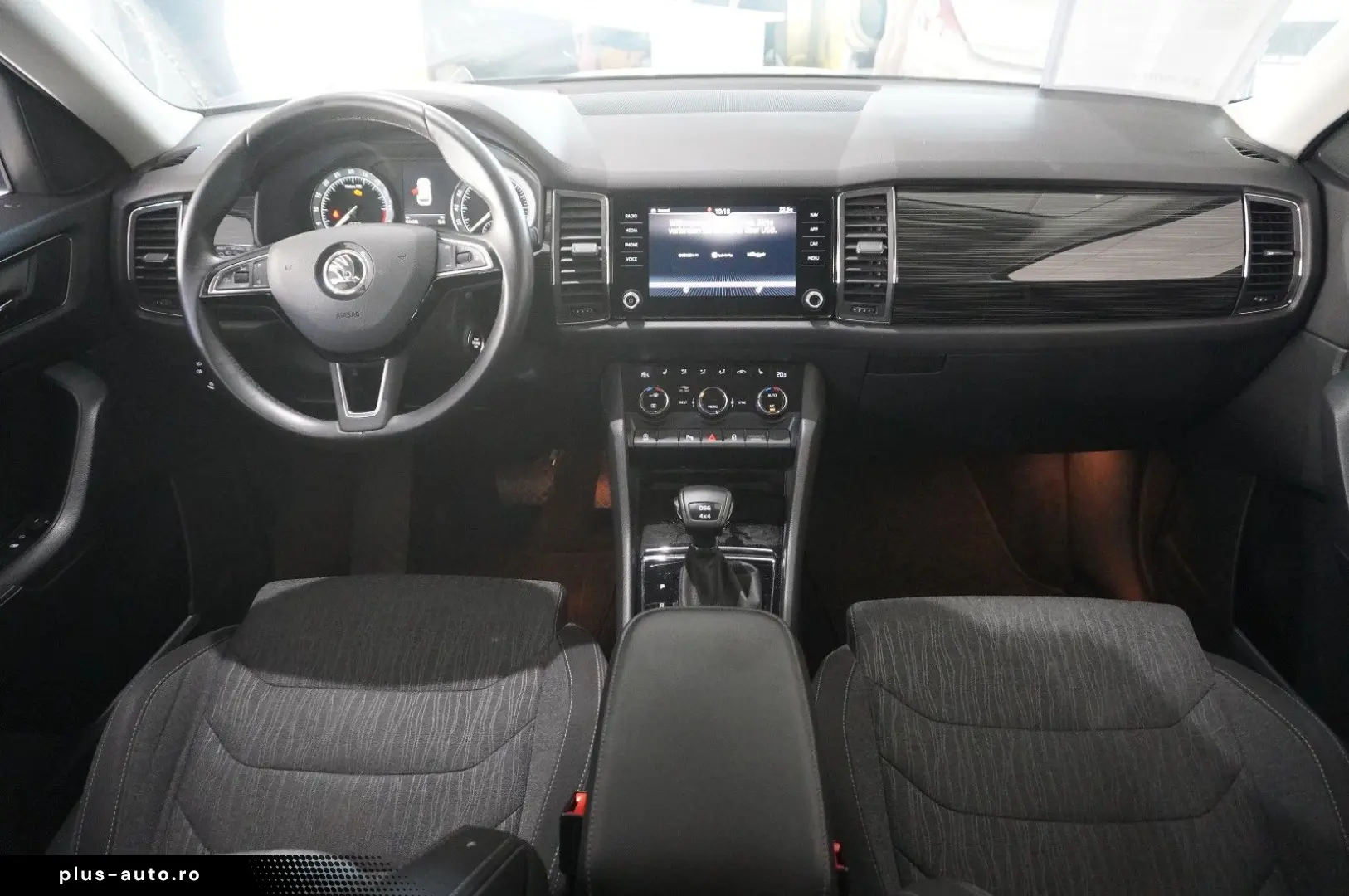 SKODA Kodiaq 2.0 TDI STYLE 4X4 DSG NAVI LED SHZ SPORT
