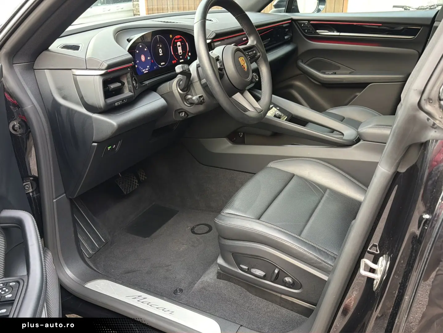 PORSCHE Macan Basis Panoramadach Matrix PASM 14-Wege