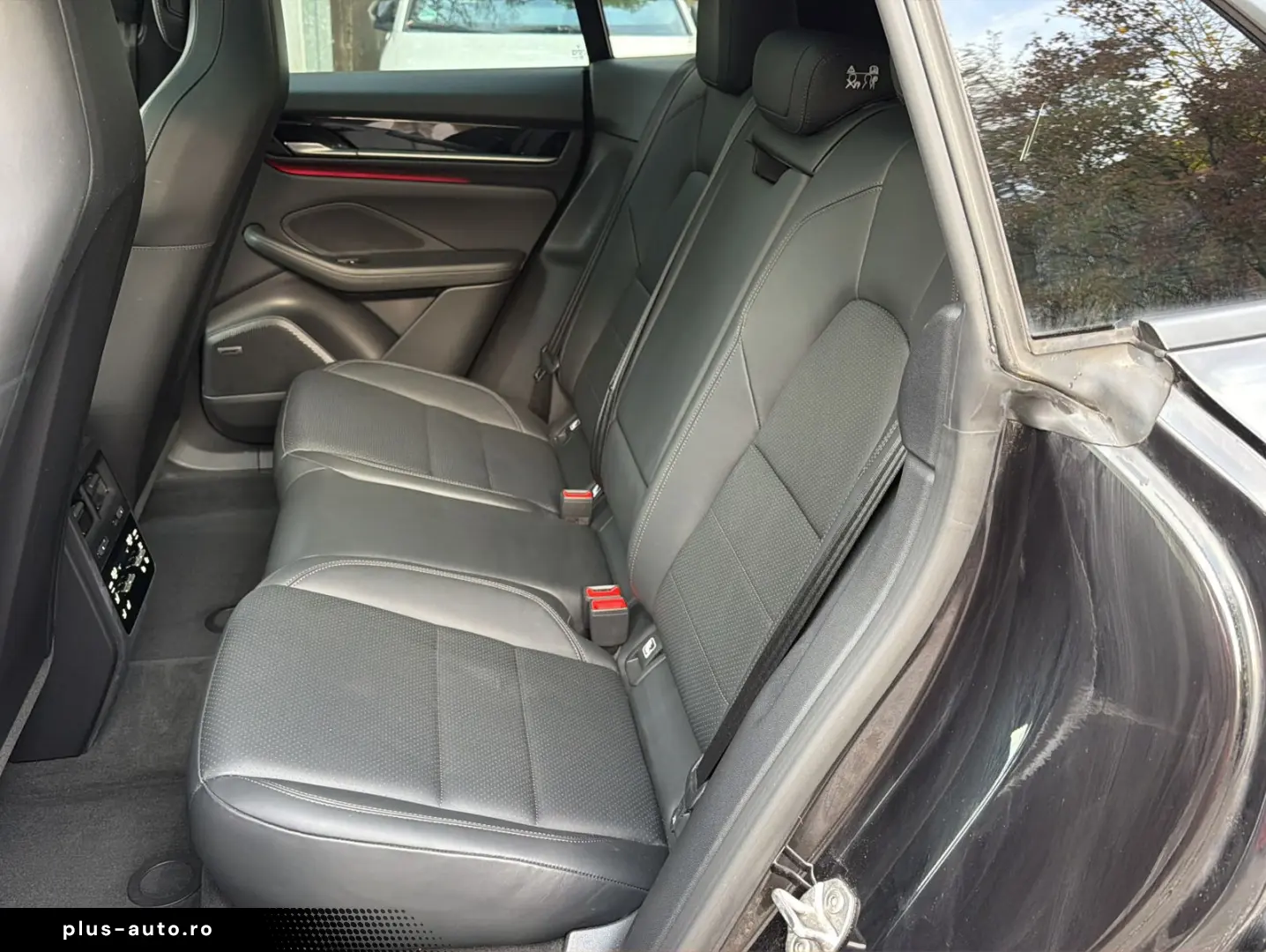 PORSCHE Macan Basis Panoramadach Matrix PASM 14-Wege