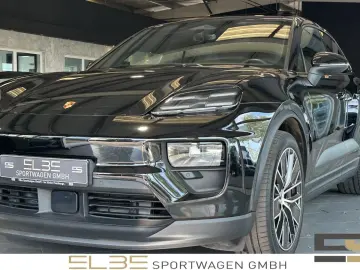 PORSCHE Macan Electric PANO LUFT ACC 21  SPORT-CHRONOLED