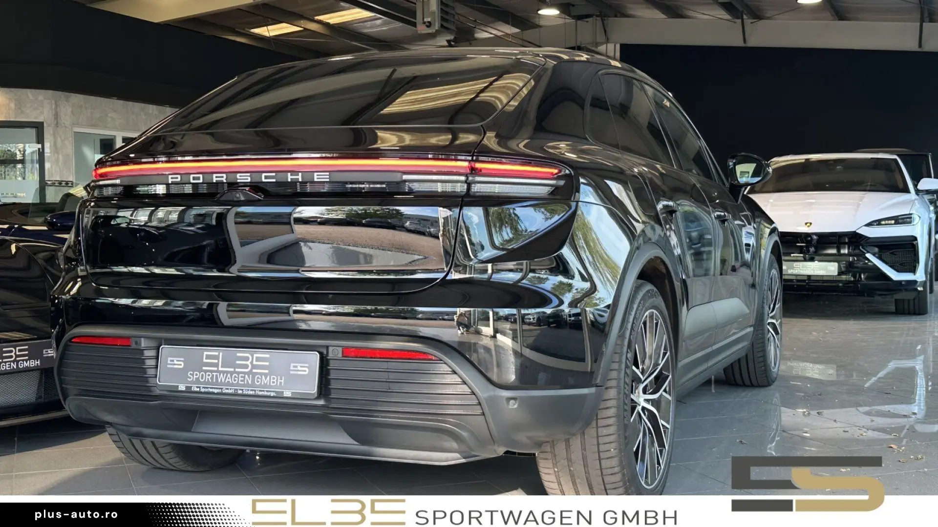 PORSCHE Macan Electric PANO LUFT ACC 21  SPORT-CHRONOLED