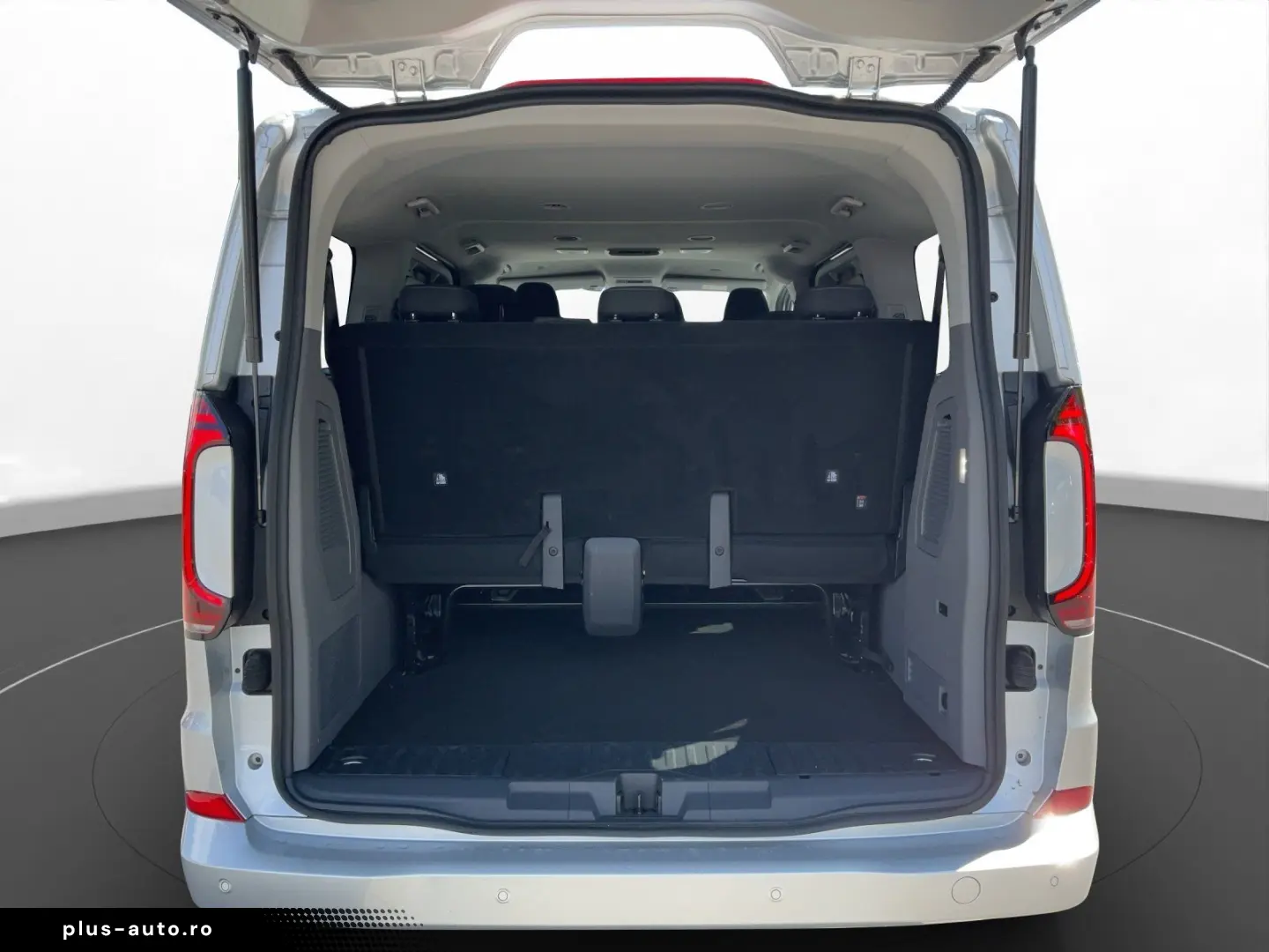 VW T7 Caravelle 9 locuri