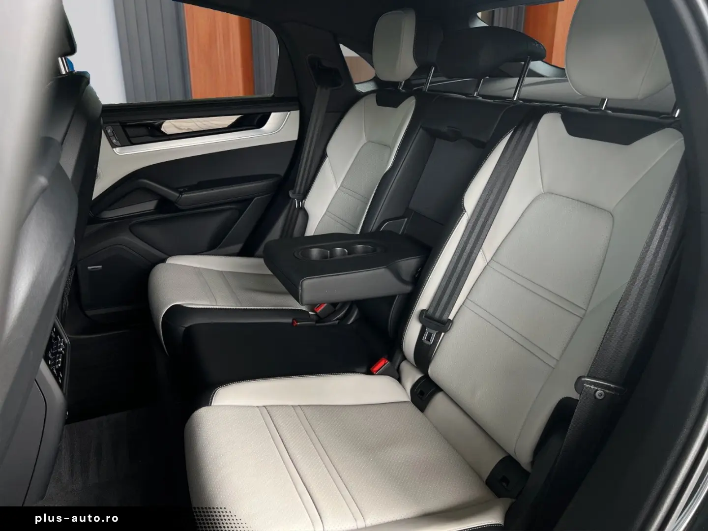 PORSCHE Cayenne Coupe S E-Hyb NightVis. · HeadUP · Inno