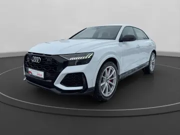 AUDI RS Q8 4.0 TFSI QUATTRO AHK MATRIX OPTIKPAKET