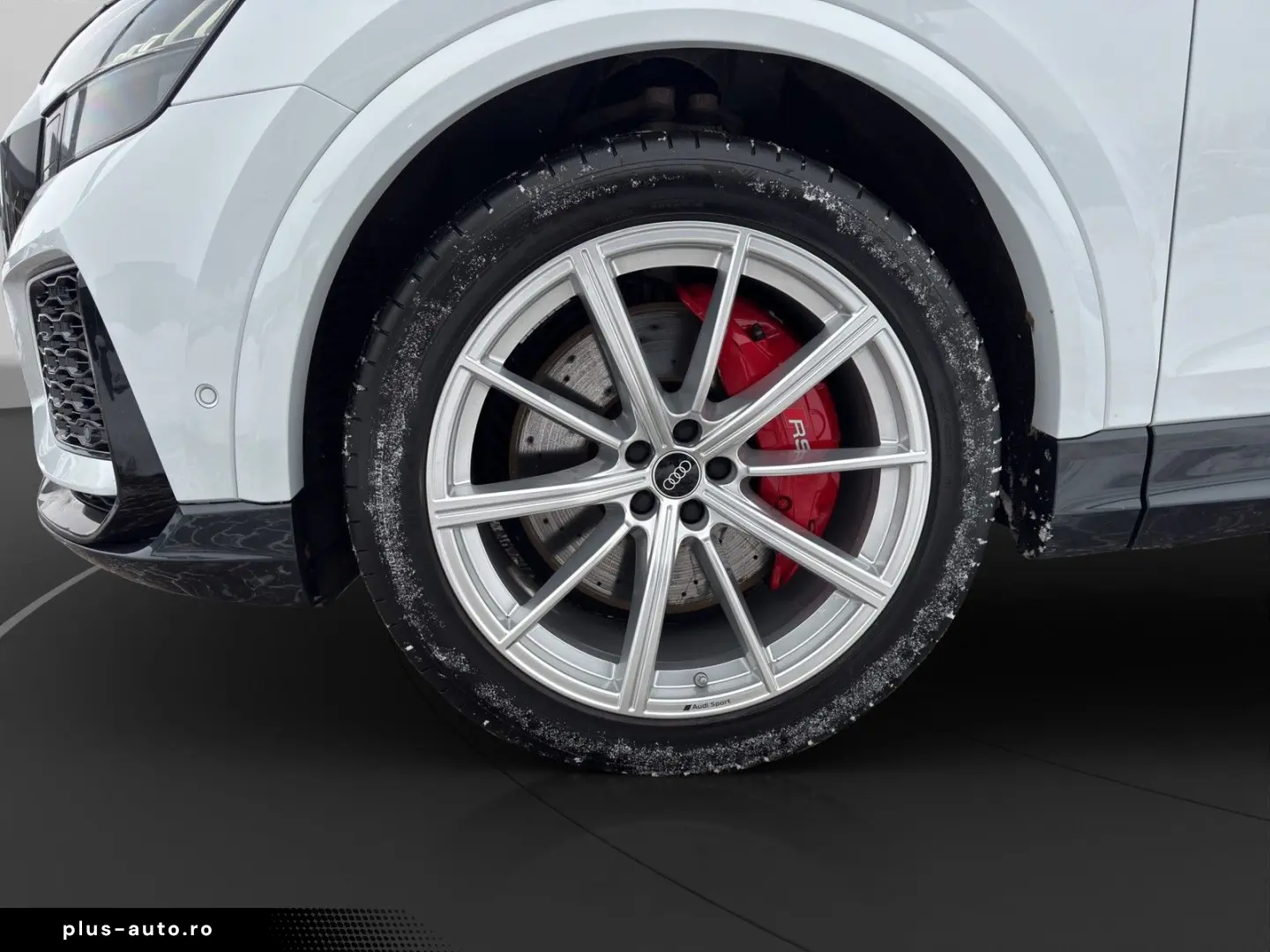 AUDI RS Q8 4.0 TFSI QUATTRO AHK MATRIX OPTIKPAKET