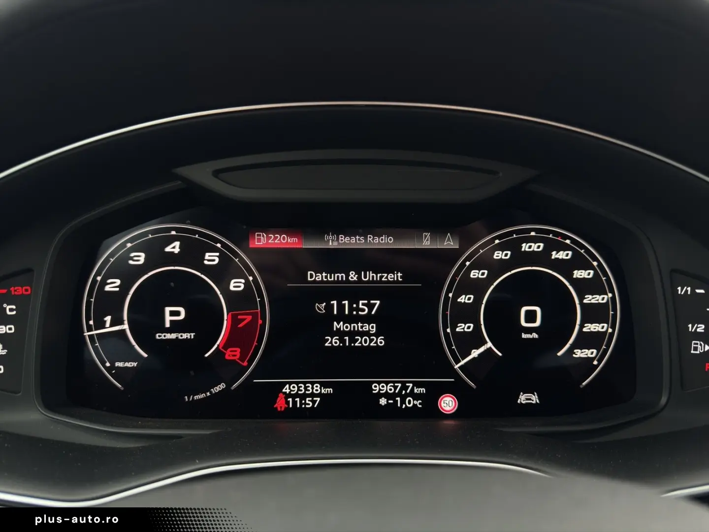 AUDI RS Q8 4.0 TFSI QUATTRO AHK MATRIX OPTIKPAKET