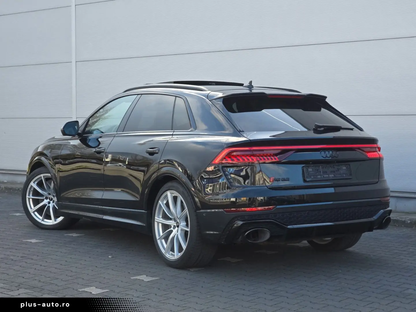 AUDI RSQ8 (Massage Ceramic 360 Kamera)
