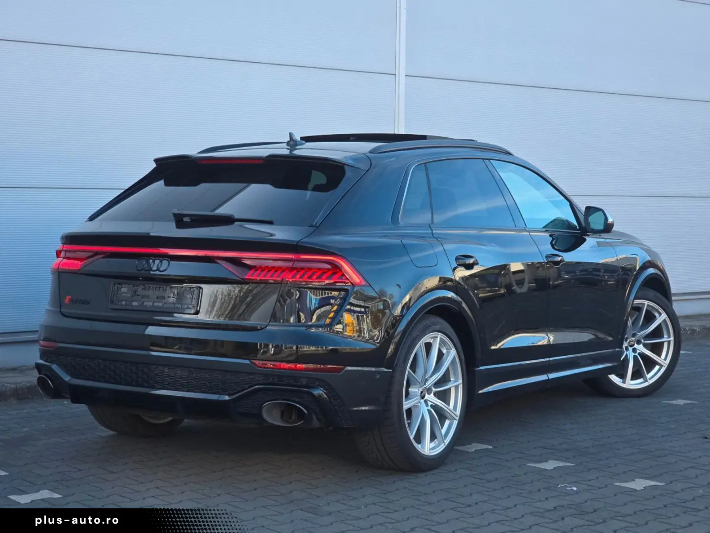 AUDI RSQ8 (Massage Ceramic 360 Kamera)