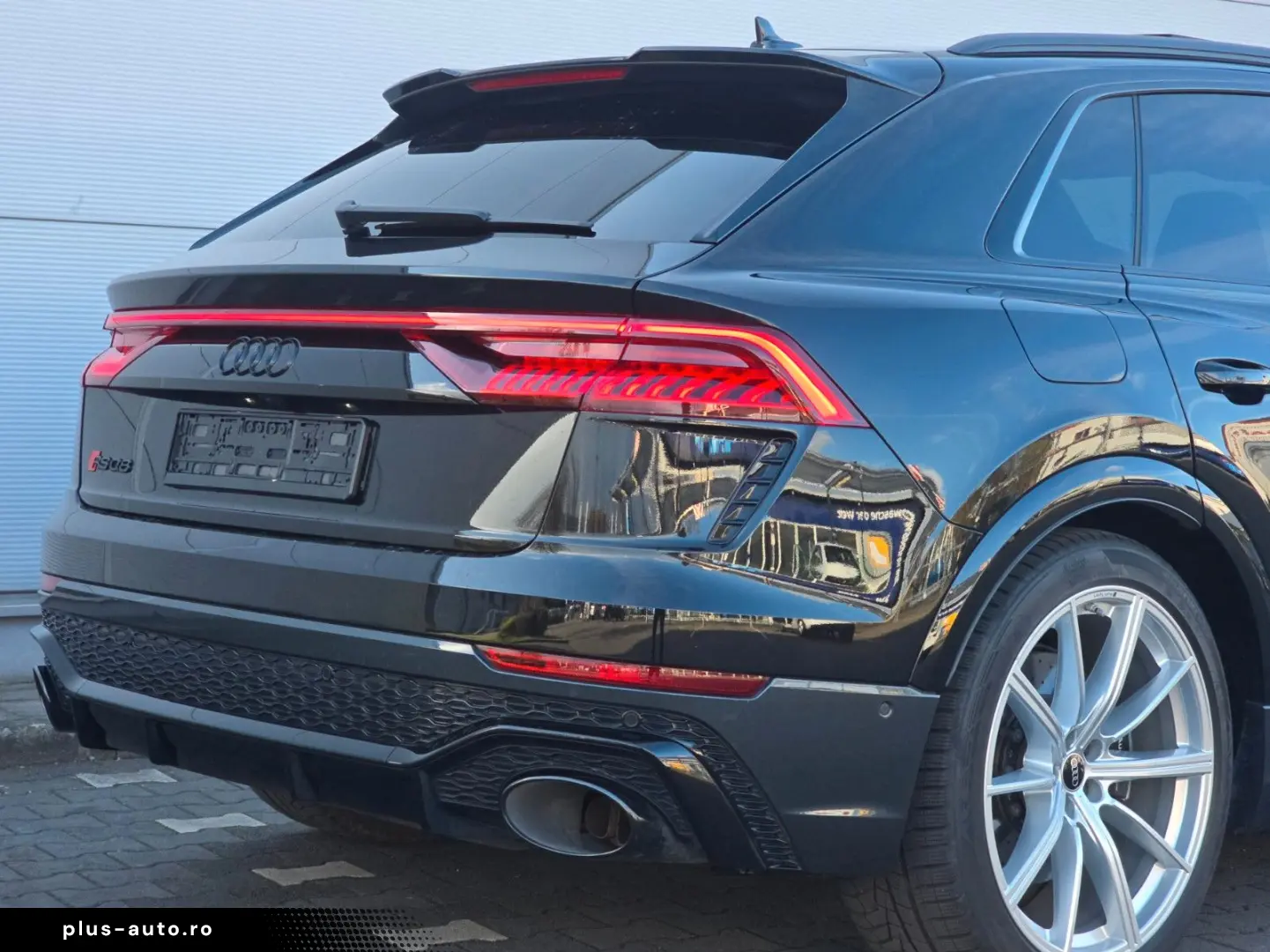 AUDI RSQ8 (Massage Ceramic 360 Kamera)