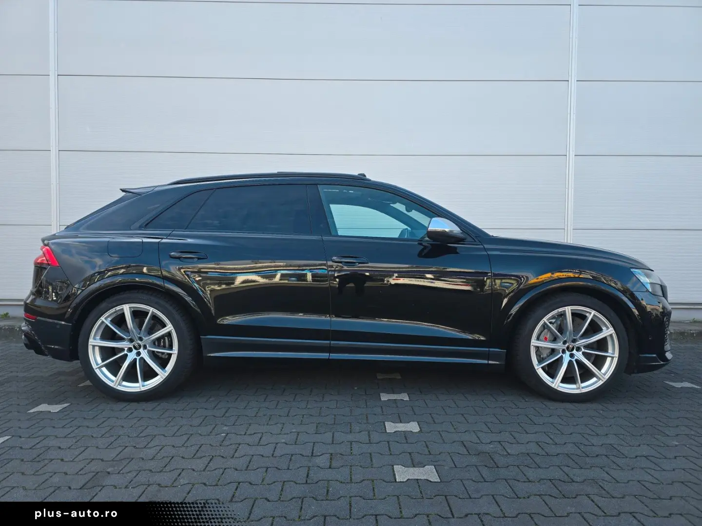 AUDI RSQ8 (Massage Ceramic 360 Kamera)