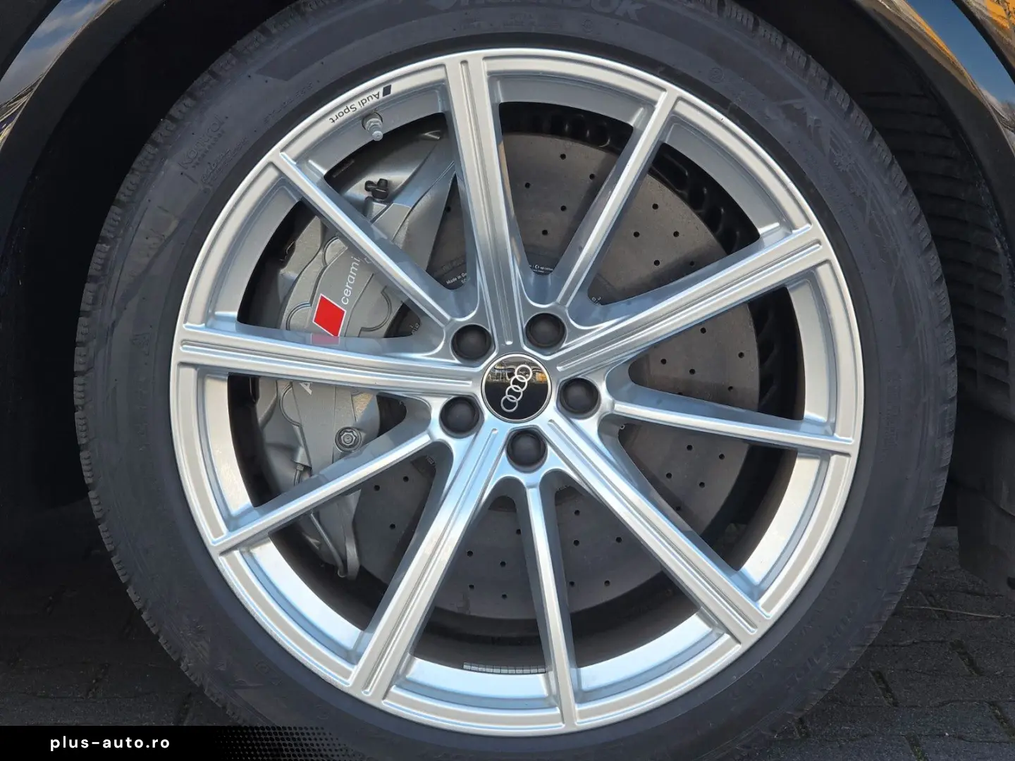AUDI RSQ8 (Massage Ceramic 360 Kamera)