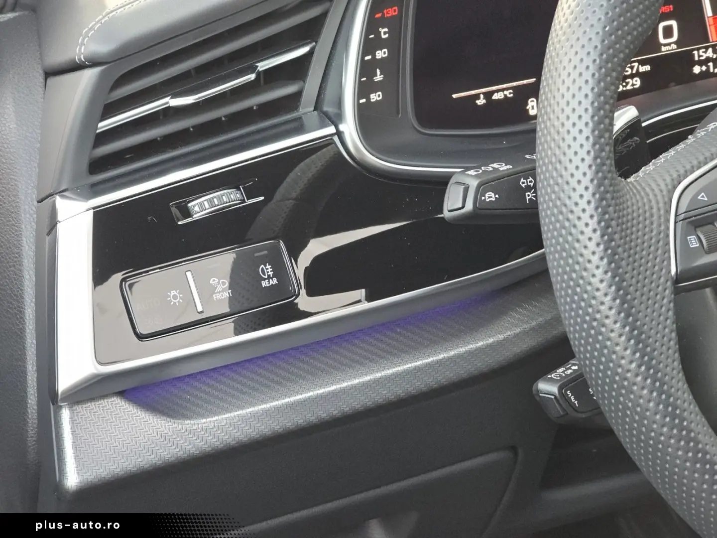 AUDI RSQ8 (Massage Ceramic 360 Kamera)
