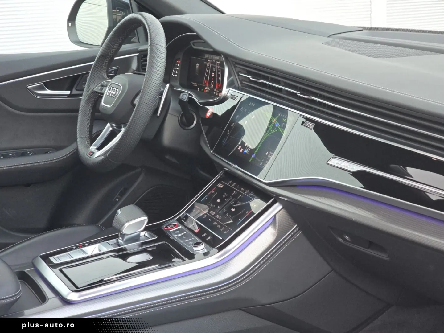 AUDI RSQ8 (Massage Ceramic 360 Kamera)