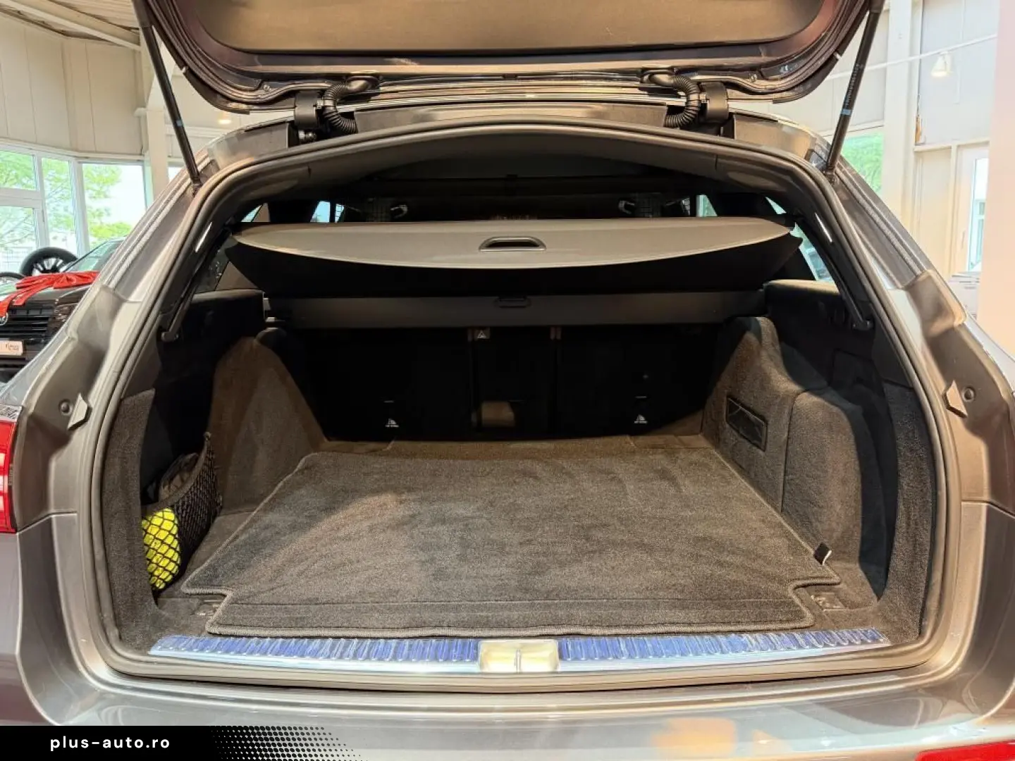MERCEDES-BENZ E 400 d 4Matic T 9G AMG Line  LED Kamera